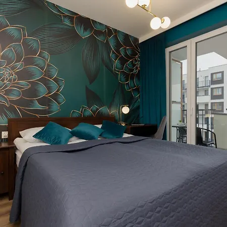 Lopuszanska With Balcony In By Renters Apartment